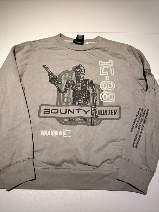 Star Wars Other - Star Wars Men’s Crewneck Sweatshirt - Gray with Bounty Hunter Graphic